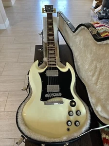 2011 Gibson SG Standard - Picture 1 of 16