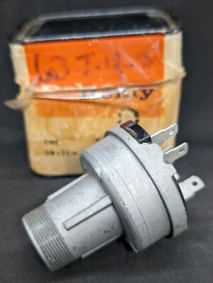 NORS 1963 PONTIAC TEMPEST LEMANS IGNITION SWITCH DELCO REMY 1116630 - Image 1 of 4
