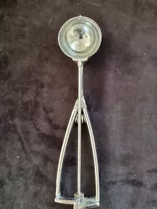 VIntage Ice Cream Scoop - Picture 1 of 7