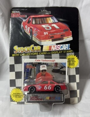 CAMPEONES DE CARRERAS 1991 CALE YARBOROUGH Diecast 1:64 NASCAR #66 Pontiac Grand Prix Foto 1 de 2