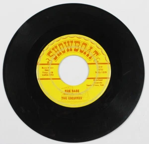 Showboat Records 1519 The Esquires Run Babe / I Still Love You 45RPM - Good - Imagen 1 de 5
