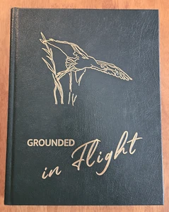 Grounded In Flight by Cacky Rivers, Signed / Inscribed, Birdwatching Photography - Picture 1 of 14