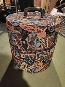 Hat Carry-All Wig Case | Vintage - Wig Storage - Hat Storage - Key and Lock - Picture 1 of 6
