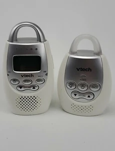 VTech Digital Portable Audio Baby Monitor Model DM221 -1 Parent Unit 1 Baby Unit - Picture 1 of 9
