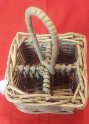 SALE! CHEAP! Vintage Style Rustic Rattan Condiment Cutlery Storage Holder Basket - Image 1 of 4