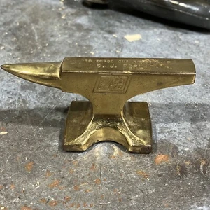 "Schlitz Birra Incudine Oro Ottone Raro ""Per forgiare la nostra amicizia""" - Foto 1 di 12