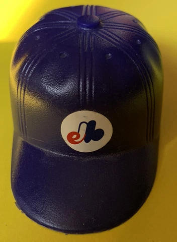 1970 Montreal Expos Vintage MLB baseball plastic mini Gumball hat bat helmet cap Cover