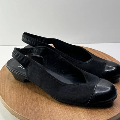 Munro American Slingback Low Heel Pumps Black Patent Toe Comfort Shoes Size 8 - Image 1 of 4