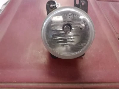 Corner/Park Light Fog-driving Limited Halogen Fits 05-10 300 77718 - Imagem 1 de 3