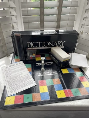 Pictionary The Game of Quick Draw 1987 Edition Vintage Board Game - Image 1 of 4