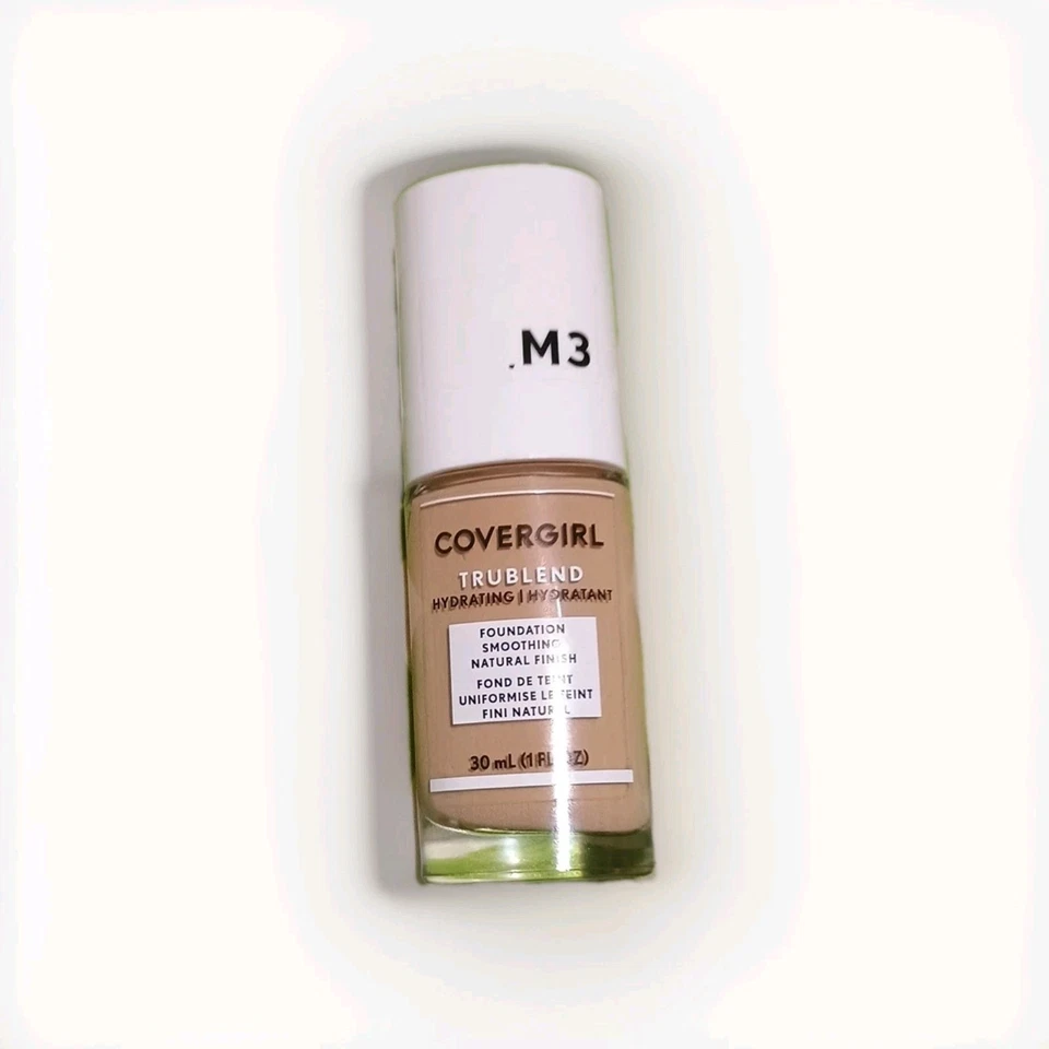 COVERGIRL TruBlend Liquid Foundation – M3 Golden Beige – Hydrating New - Image 1 of 1