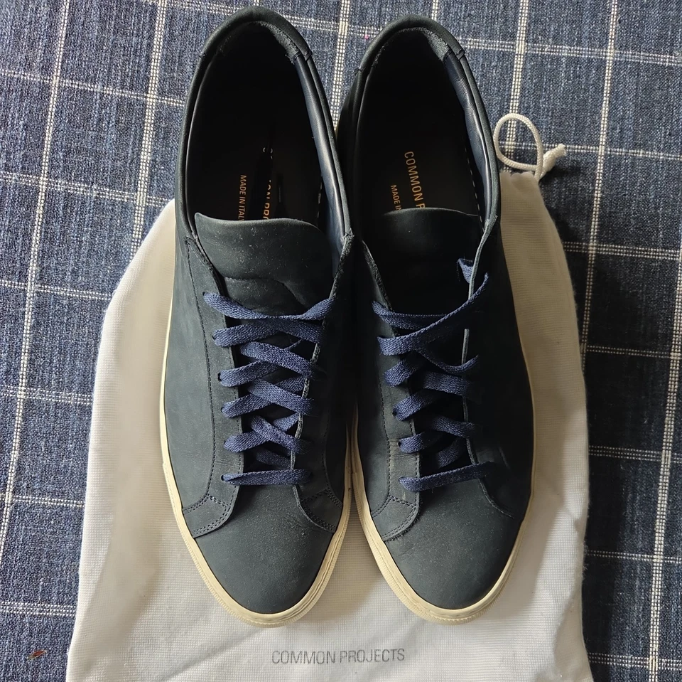 Common Projects sneakers men's 12 dark blue suede low top Retro 2343 Made Italy - Image 1 of 4