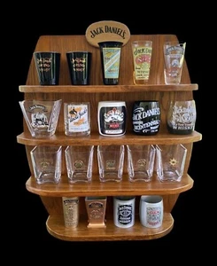 2002 JACK DANIEL’S LIMITED EDITION 19 SCHNAPSGLÄSER + ORIGINAL HOLZDISPLAY - Bild 1 von 11