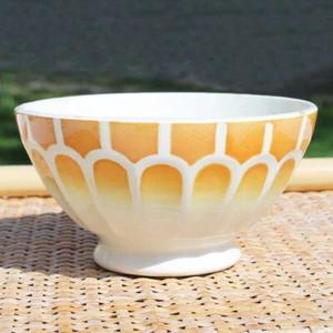 Ancien bol à facettes en faïence ocre et blanc - Picture 1 of 6