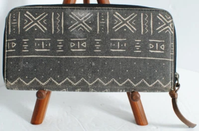 Cartera sin asas Billabong con cremallera gris tarjetero de crédito 8,5 pulgadas de largo Foto 1 de 4