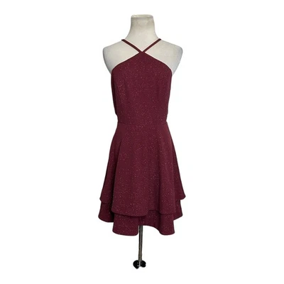 Mini Vestido Falda En Capas Cuello Y Rojo Brillante Speechless Talla M Foto 1 de 4