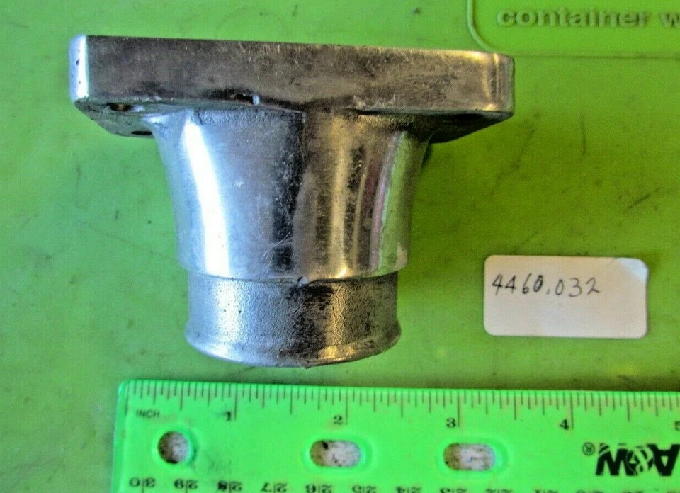 Puerto de admisión de carburador Montesa King Scorpion 250 p/n 4460,032 44M 1972-1976 Foto 1 de 4