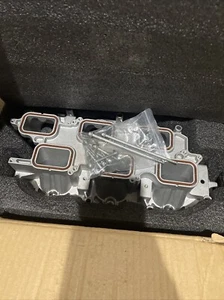 05184199AF Lower Intake Manifold For 2011- 2020 Chrysler Dodge Jeep *INCOMPLETE* - Foto 1 di 10