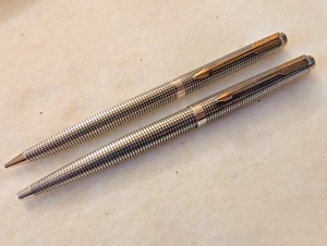 PARKER 75 (A)CLASSIC STERLING SILVER CISELE & GOLD BALLPOINT PEN SET –1980s MINT - Picture 1 of 7