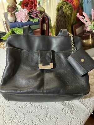 Hush Puppies 黑色真皮钱包可扩展组织臂包 — 第 1/4 张图片