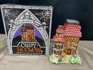 Creepy Hollow "DR. FRANKENSTEIN'S MANSION" Midwest Of Canon Falls (46) - Bild 1 von 10