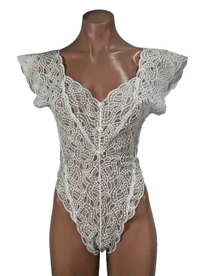 Sexy transparente de encaje delicado de colección para mujer S lencería marfil con volantes de encaje Foto 1 de 4