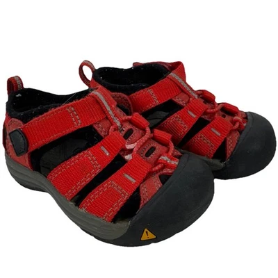 KEEN Kids Red & Black Newport H2 Waterproof Adjustable Sandals Toddler Size 7 - Image 1 of 4