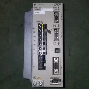 1PC used yaskawa Servo Driver SGDS-04A71A one year warranty - Picture 1 of 4