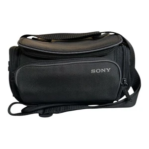 Sony Original LCS-U20 Camera Bag 8.75 x 6 x 5.62 In - Picture 1 of 13
