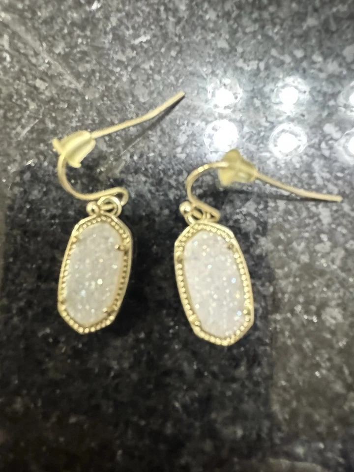Nuevos pendientes colgantes de oro Kendra Scott Lee en blanco Drusy Foto 1 de 1