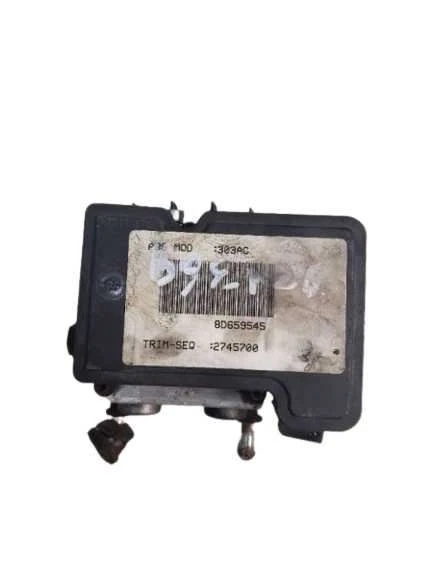 Conjunto de piezas de freno antibloqueo tracción delantera frenos de tambor traseros para calibre 08-09 640162 Foto 1 de 4