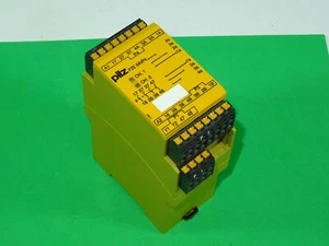 PILZ PZE X4VP4 Id.Nr. 787586 - Zdjęcie 1 z 4