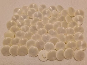 Botones traseros de caña pulida con cúpula perla marfil crema suave claro de 15 mm 24L x 12  - Imagen 1 de 1