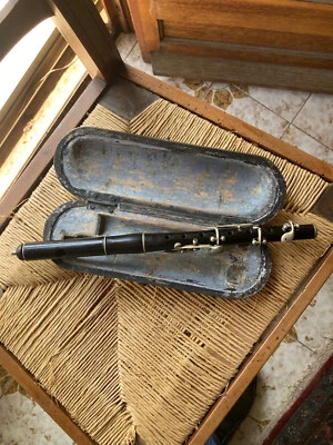 ANTICO OTTAVINO IN EBANO CHIAVI IN ARGENTO - Immagine 1 di 4