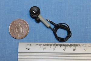 DID 1:6 SCALE WW2 U.S ARMY 2ND ARMORED DIV Hell on Wheels MIC for Helmet DONALD - Picture 1 of 2