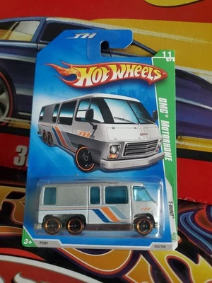 Hot Wheels 2009 Treasure Hunt #11/12 GMC Motorhome on a T-Hunt Card - Image 1 of 4