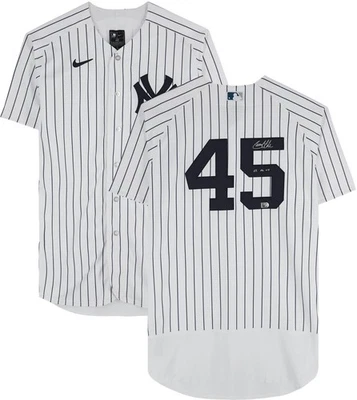 Camiseta Nike Auténtica Firmada por Gerrit Cole New York Yankees con 23 AL Cy Young Insc Foto 1 de 4