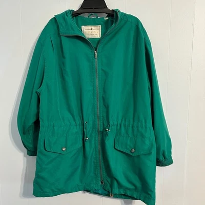 TOWNE FROM LONDON FOG Green Lightweight Zip Up Hooded Jacket size large Women - Image 1 of 4