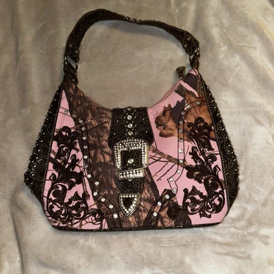 Bolso de Mano Vintage Roble Mossy Camuflaje Rosa DBH1006 con Acentos de Estrás Foto 1 de 4