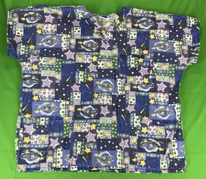 2 XL Planet Star Checkered Pattern MHD Scrubs Scrub Top - Picture 1 of 7