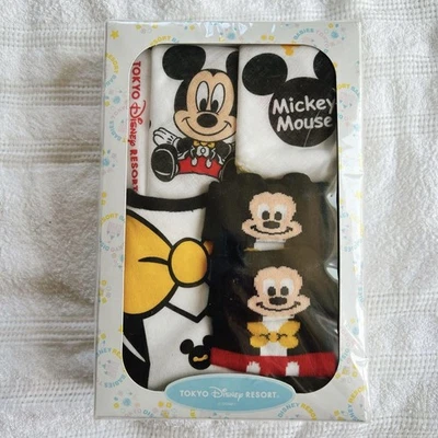 Tokyo Disney Resort Mickey Mouse Bebé Conjunto de Regalo Babero Calcetines Gasa Toallas Japón Nuevo Foto 1 de 4