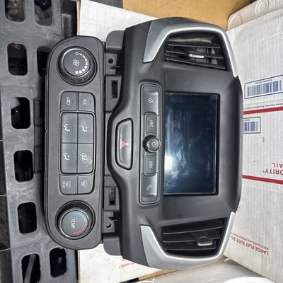 Used Infotainment Display fits: 2018 Gmc Terrain 7.0`` screen opt IOB Grade A - Изображение 1 из 4