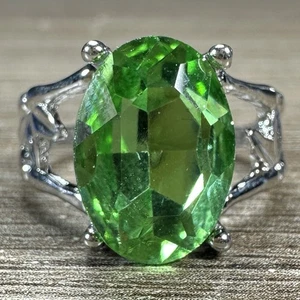 Anillo de plata esterlina 925 cristal facetado verde acento hoja tema naturaleza talla 8,5 - Imagen 1 de 10