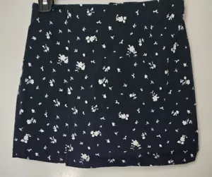 Art Class Girls Size Large 10/12 Black Skirt With White Flowers - Picture 1 of 2