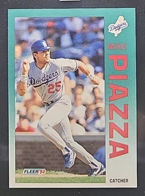 1992 Fleer #U-92 Mike Piazza Rookie RC Clean Sharp LA Dodgers MLB HOF!!! A - Image 1 of 2