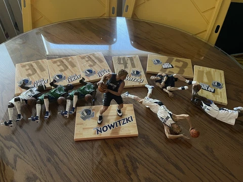 Lot of 6 McFarlane Dallas Mavericks Loose Figures -Nowitzki, Terry, Finley, Nash Cover