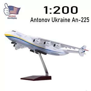 Modellino aereo resina trasporto strategico aereo 1/200 Antonov Ucraina An-225 - Foto 1 di 12