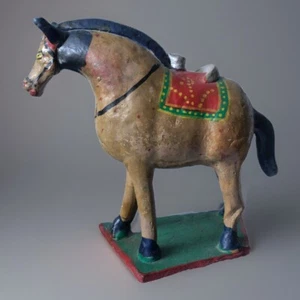 Antica statuina cavallo vintage in ceramica dipinta alta 8” arte popolare India ? - Foto 1 di 8