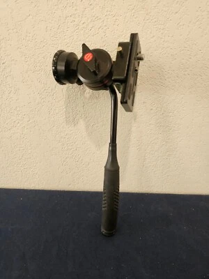 Dolica Modelo P-200 Alto Rendimiento Tamaño Completo Profesional Video Pan Cabezal Negro Foto 1 de 4