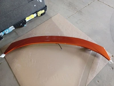 Spoiler traseiro 84888711 para 19-23 Camaro Coupe SS 2868722 - Imagem 1 de 4